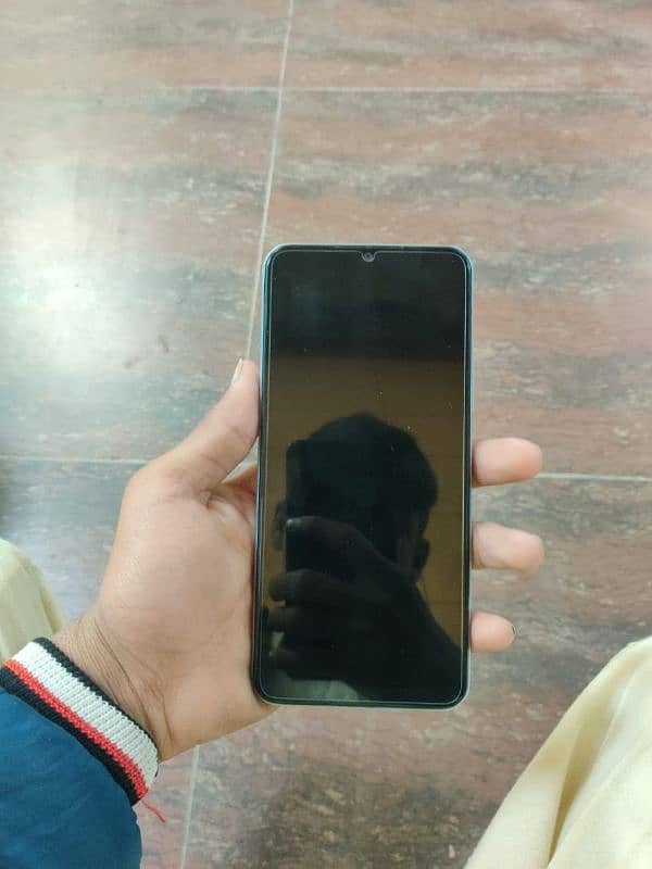 vivo y21A 4 64 all ok hai and exchange phone 4