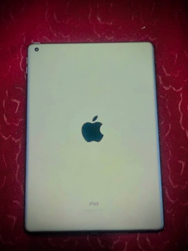 IPAD 9 GENERATION FOR SELL IN RESONABLE PRICE 1