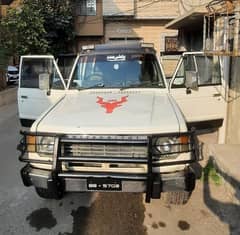 Mitsubishi Pajero 1989