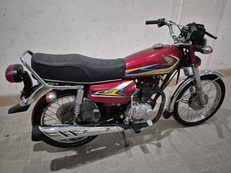 Honda CG-125 2019 mint condition 3