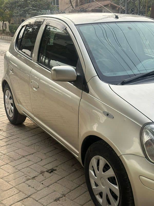 Toyota Vitz 2003 model Islamabad number 3