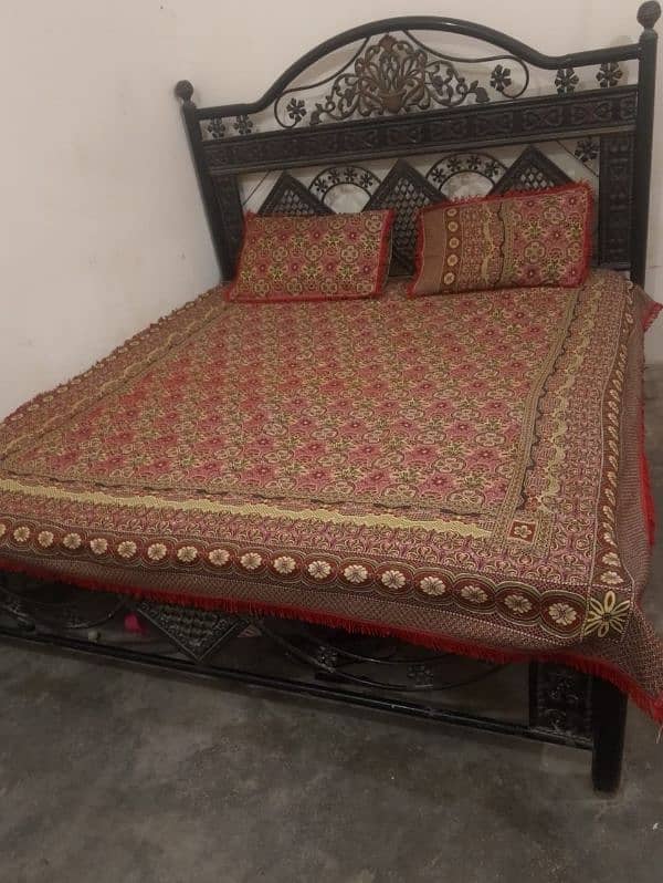 bed with mattress and dressing table only 15000 3