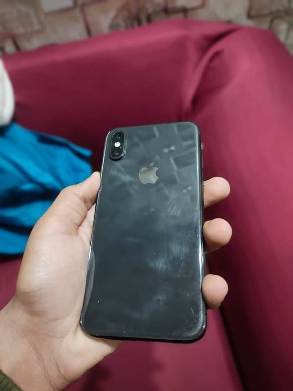 iPhone XS condition 10by8.5 nice phone 3