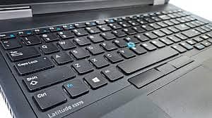 Dell Latitude 5570 1