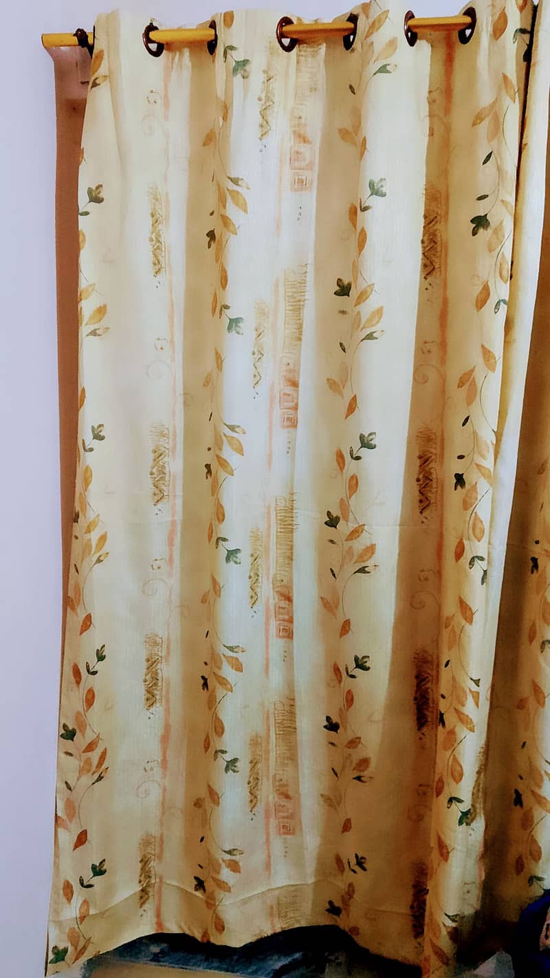 Set of _6_ Curtains Excellent condition 5