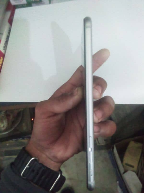 I phone 6 plus Non PTA 3