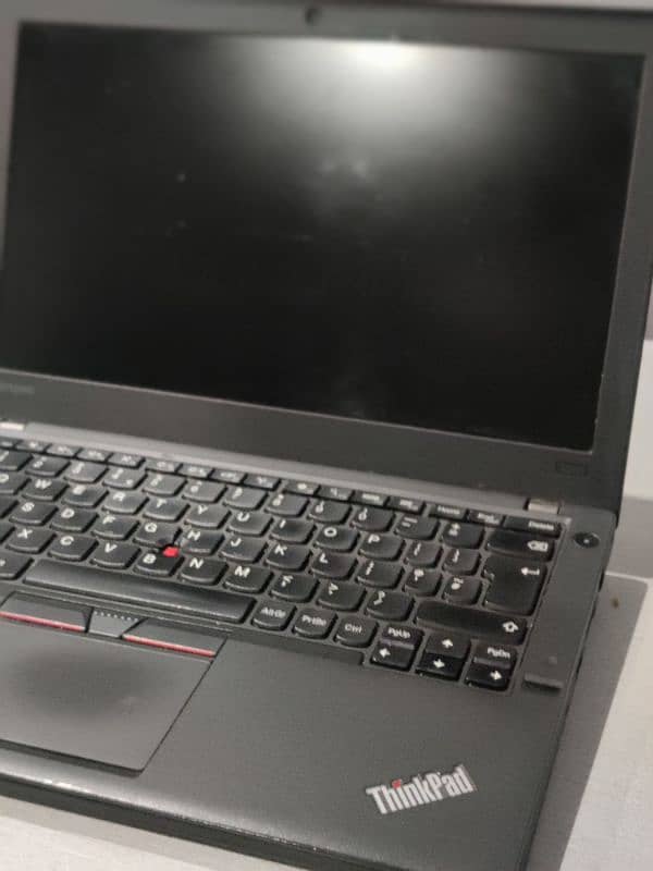 Lenovo Thinkpad x260 3