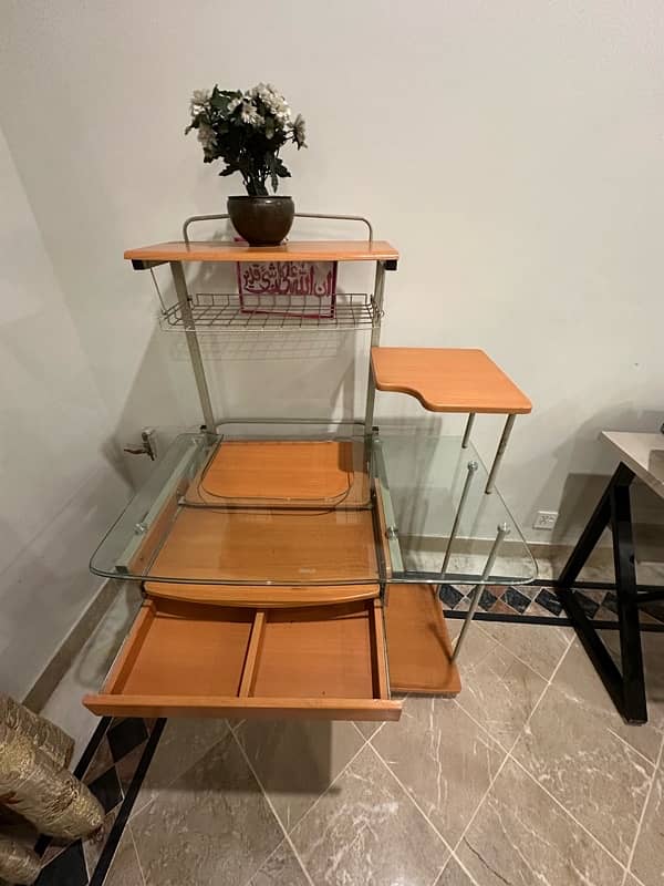 Office table/Study table for sale 1