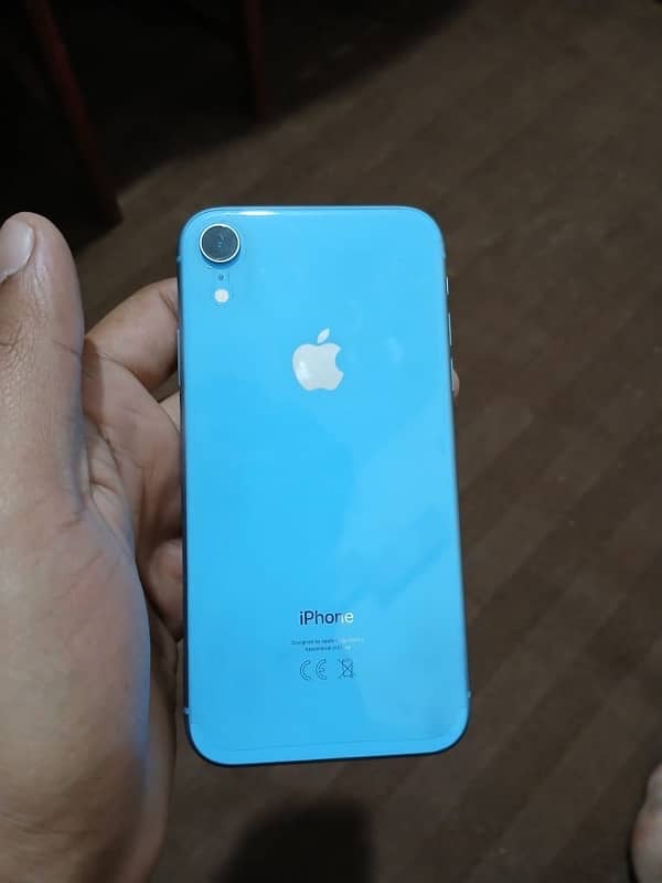 iphone XR 64gb 11