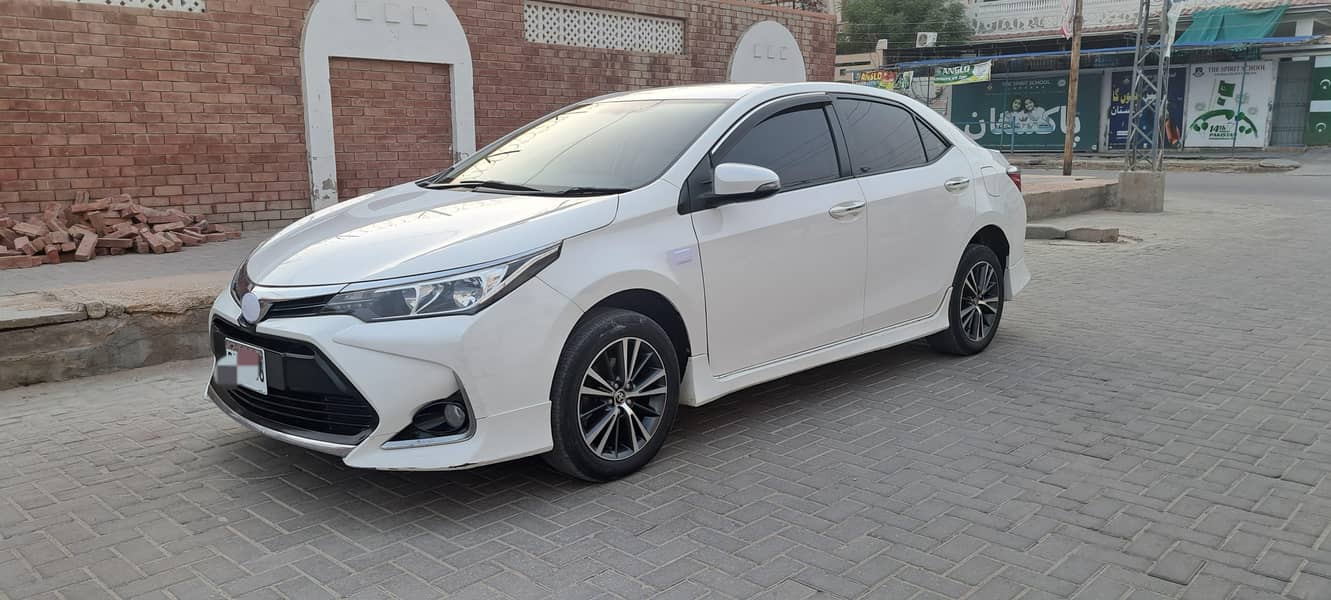 Toyota Corolla Altis 2019 12