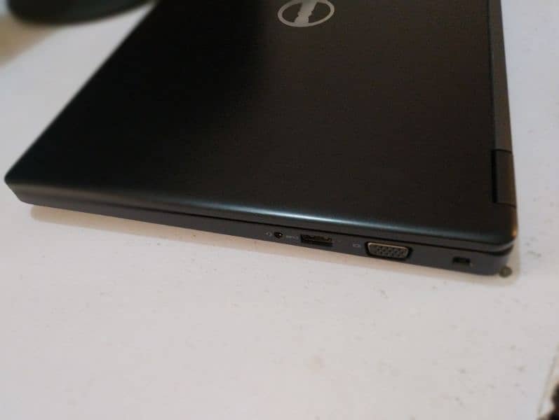 Dell Cor i3, 7 generation laptop  for sale 4