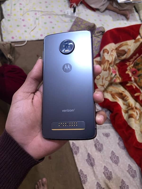 Moto Z4 4/128 Pta approved. 1