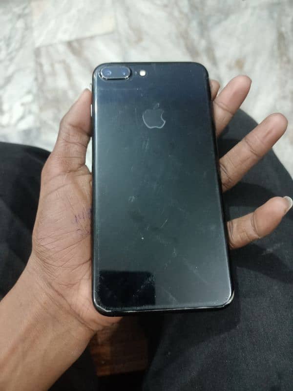 Iphone 7 plus Pta approved 128 gb with box 0