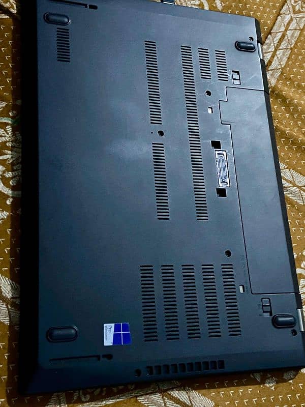 Lenovo i5 7th generation t570 no any fualt new condition 5