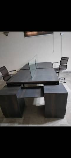 Branded Workman Carefully Used Office Furniture for Sale