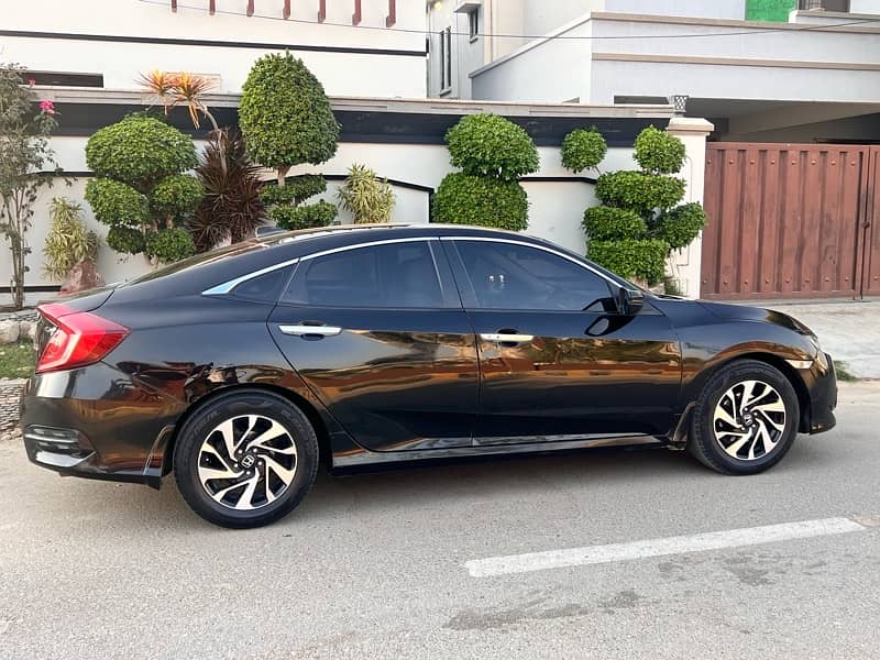 Honda Civic Turbo 1.5 2016 4