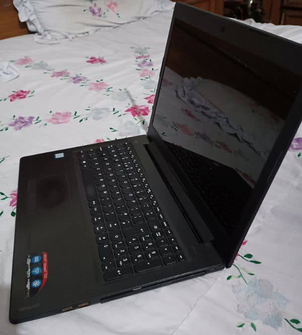 Lenovo IdeaPad core i3 |8GB RAM 600GB Hard 0