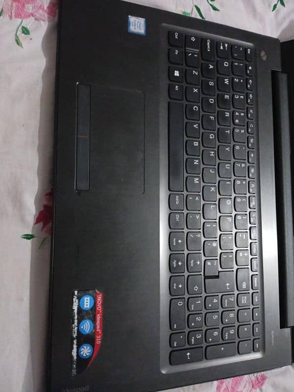 Lenovo IdeaPad core i3 |8GB RAM 600GB Hard 5