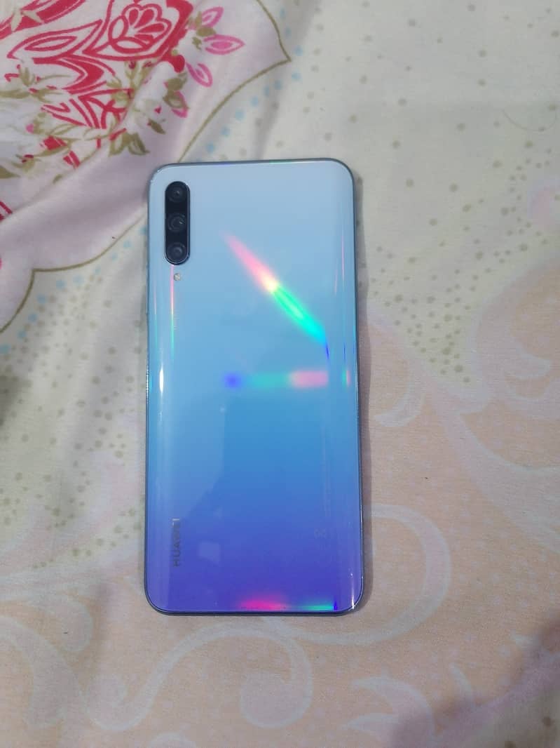 Huawei Y9s 4