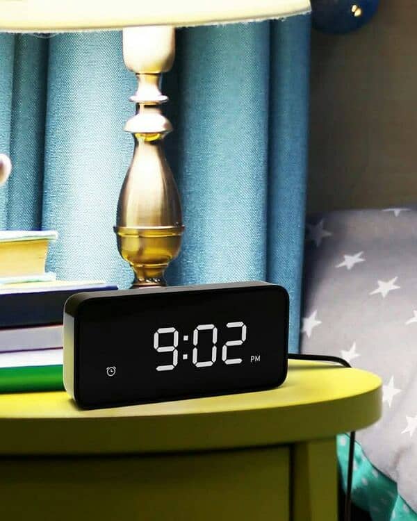 1NE Alarm clock and smart Hub 2