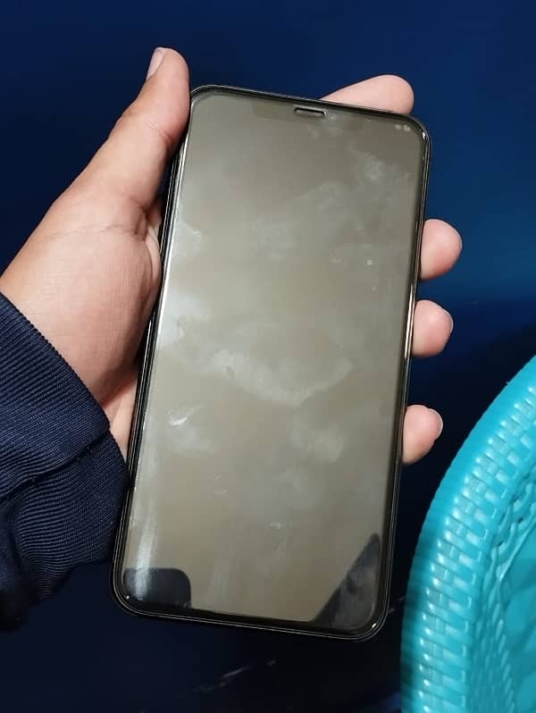 iPhone 11 pro max 256 gb non pta jv 1