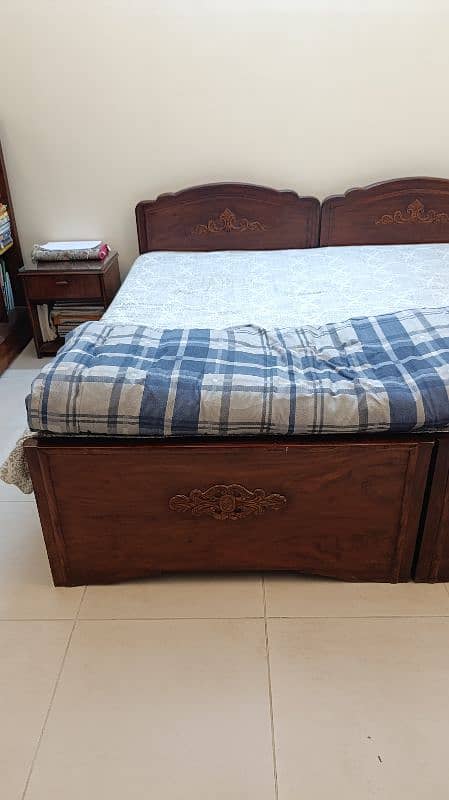 Single bed. palang (2) 1