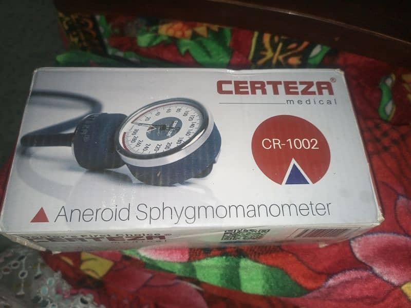 Sphygmomanometer with Stethoscope (BP machine) 3