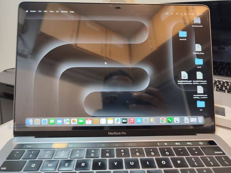 MacBook Pro 2020 Intel 0