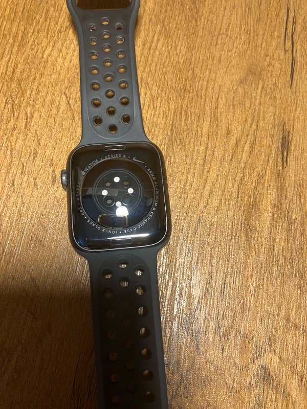 Apple Watch 6 Series Nike | 44mm | Aluminium and Ceramic Case 2