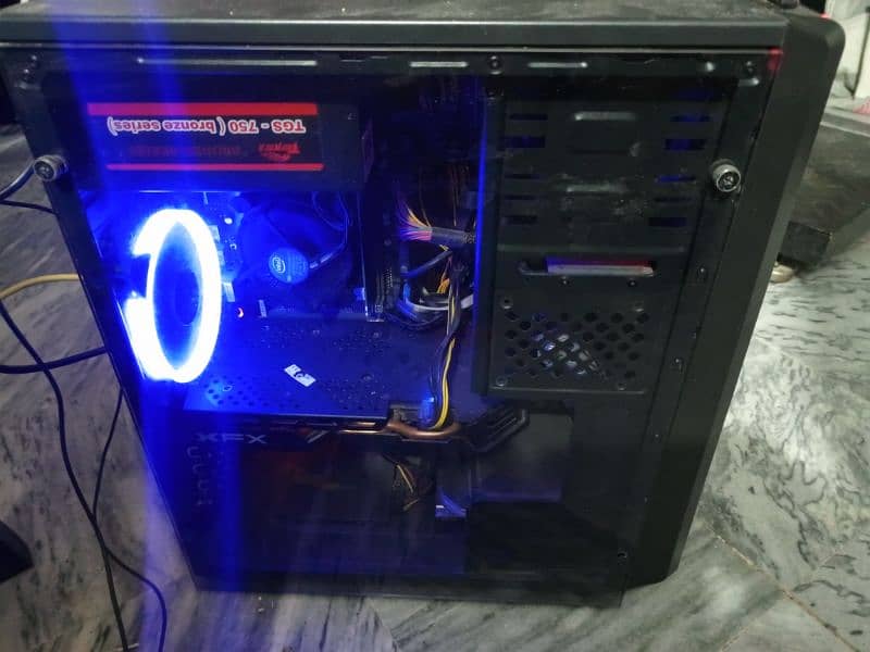 Gaming PC with Thunder Elite casing i5 6th gen Rx 580 4