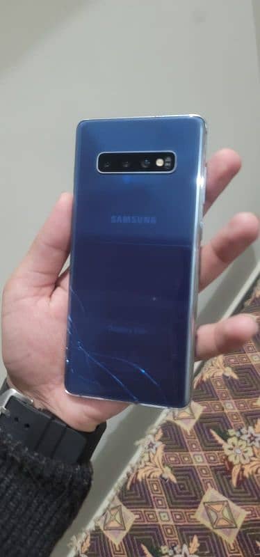 samsung galaxy s10 plus 4