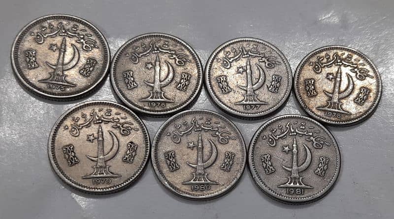 Pakistan,s Different Antique Coins And Notes with Reasonable Price 4