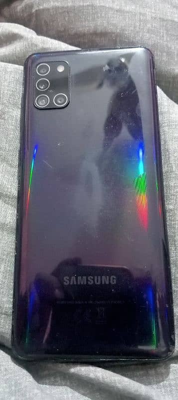 Samsung galaxy A31 phone 2