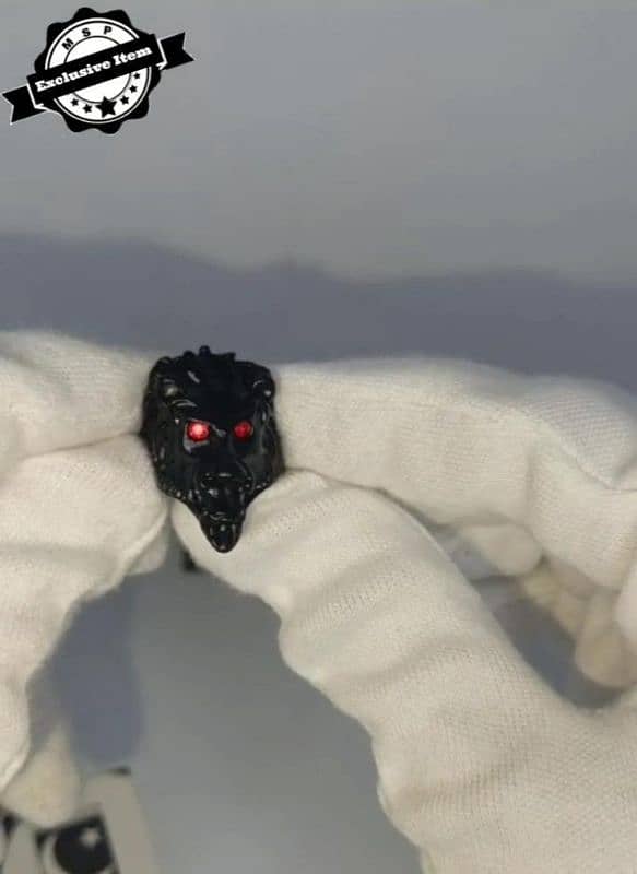 Black lion head steel ring 3