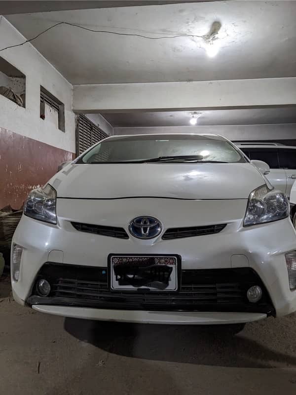 Toyota Prius 2012 1