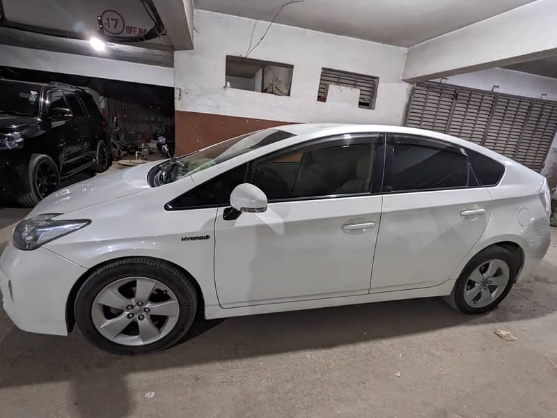 Toyota Prius 2012 12