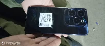 Infinix Hot 40