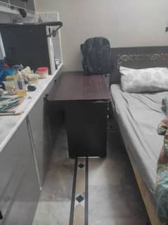 Study Table at Reasonable Price