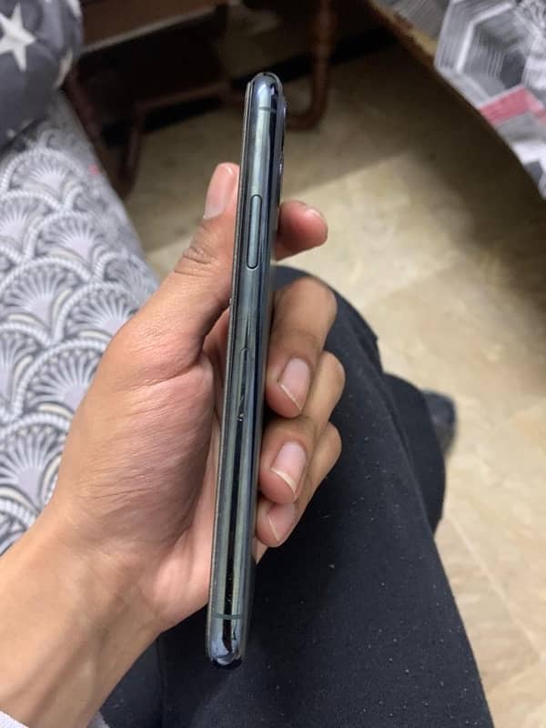 iphone 11 pro pta approved 2