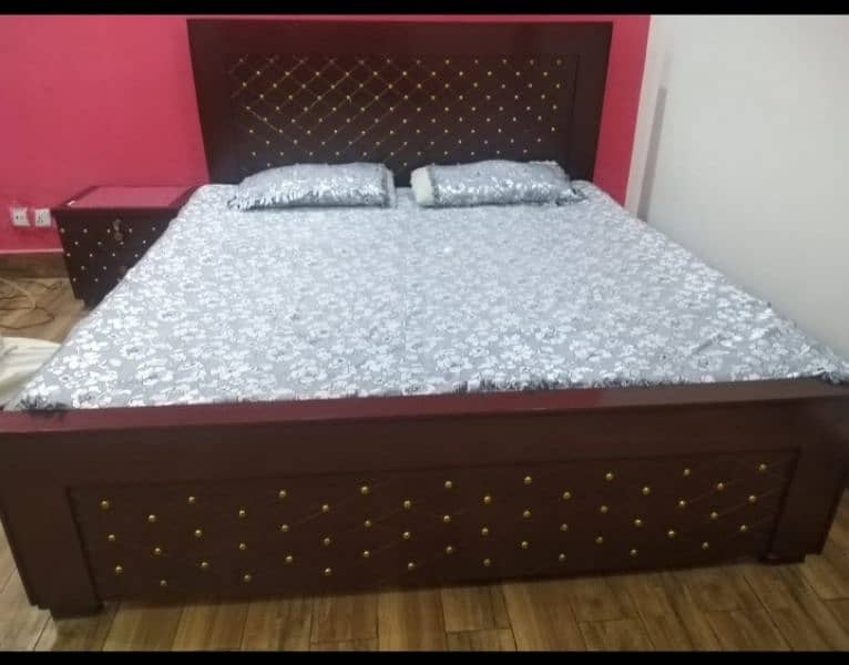 bed set with side tables and dressing 2