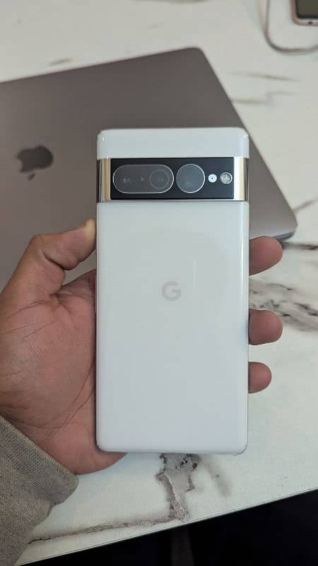 Google pixel 7pro 0