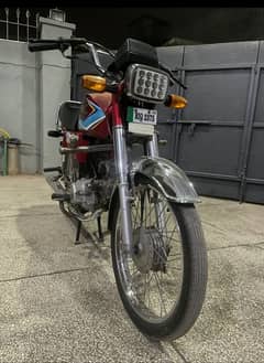 honda cd 70 2019 model lush bike for sale.