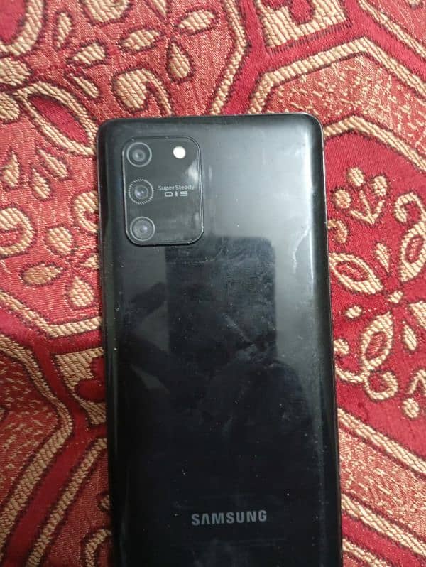 Samsung galaxy S10 lite 4