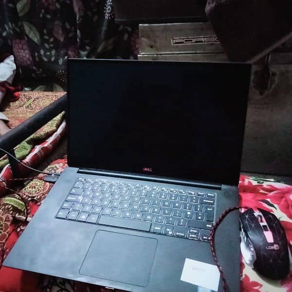 Laptop Core i7 9 Generation 16/1TB 0