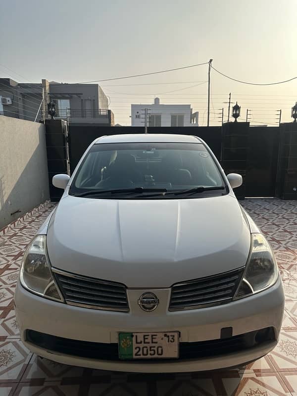 Nissan Tiida 2007 2