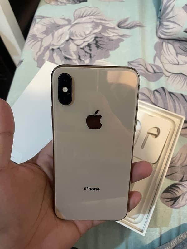 iPhone XS PTA approved clean condition 2