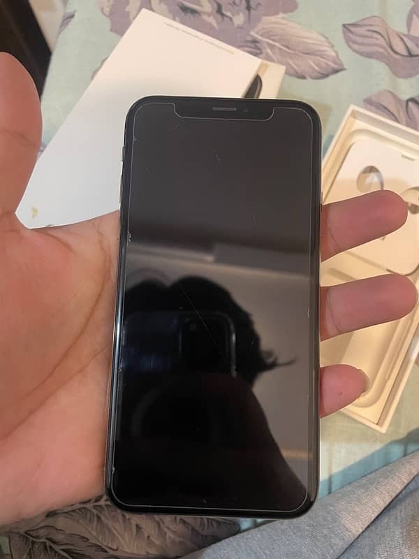 iPhone XS PTA approved clean condition 6