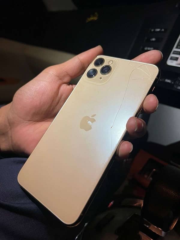 iphone 11 pro max 2