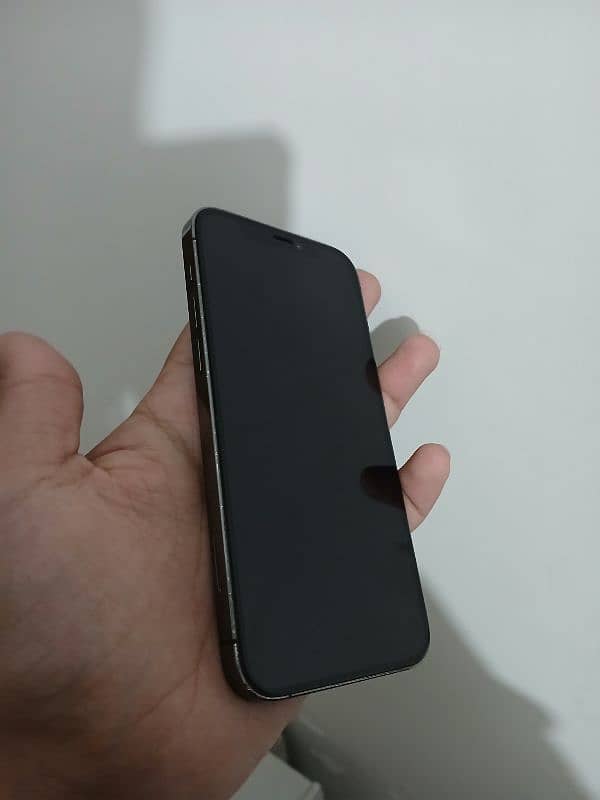 iPhone 12pro jv 128gb 10by10 water pak health 80 6