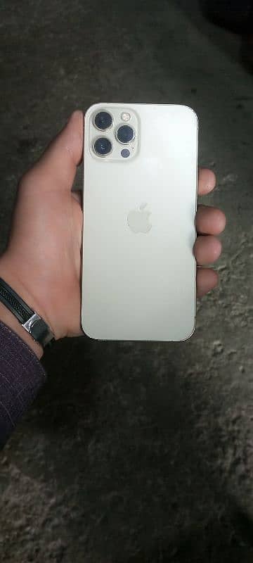 iPhone 12promax (03104374404) contect me 0